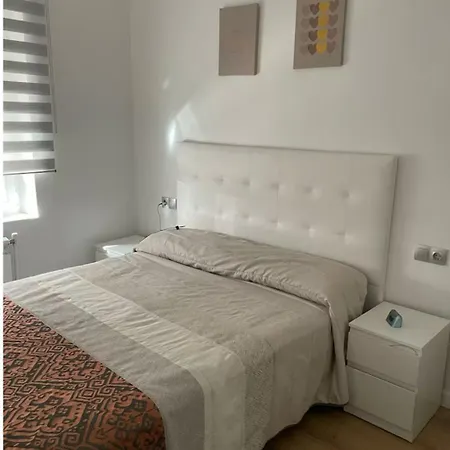 A Pie De Calle * Saldaña